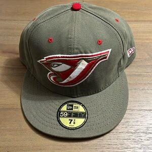 MLB HAT SIZE 7 7/8